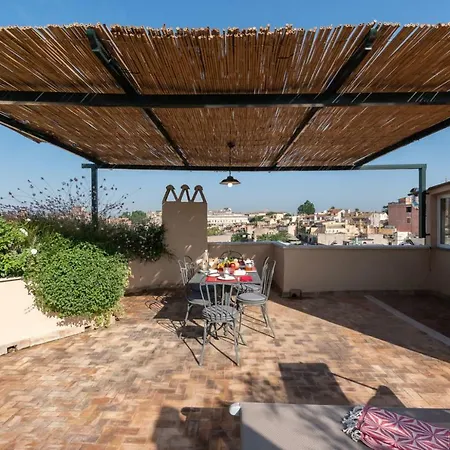 Colosseum Perfect Rooftop Апартаменты