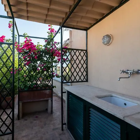 Colosseum Perfect Rooftop Апартаменты